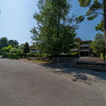 Διαμέρισμα Guesthost - Sunny Haven In Pineta